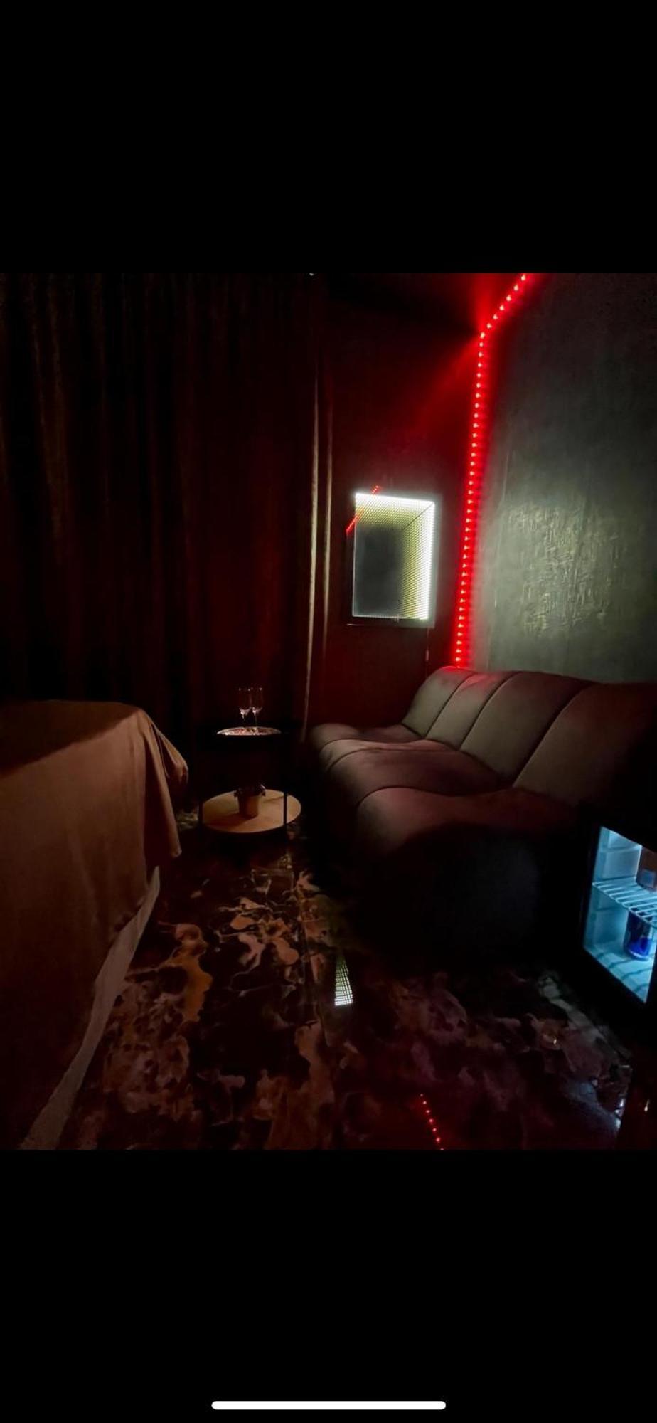 Love Room Bucarest Esterno foto
